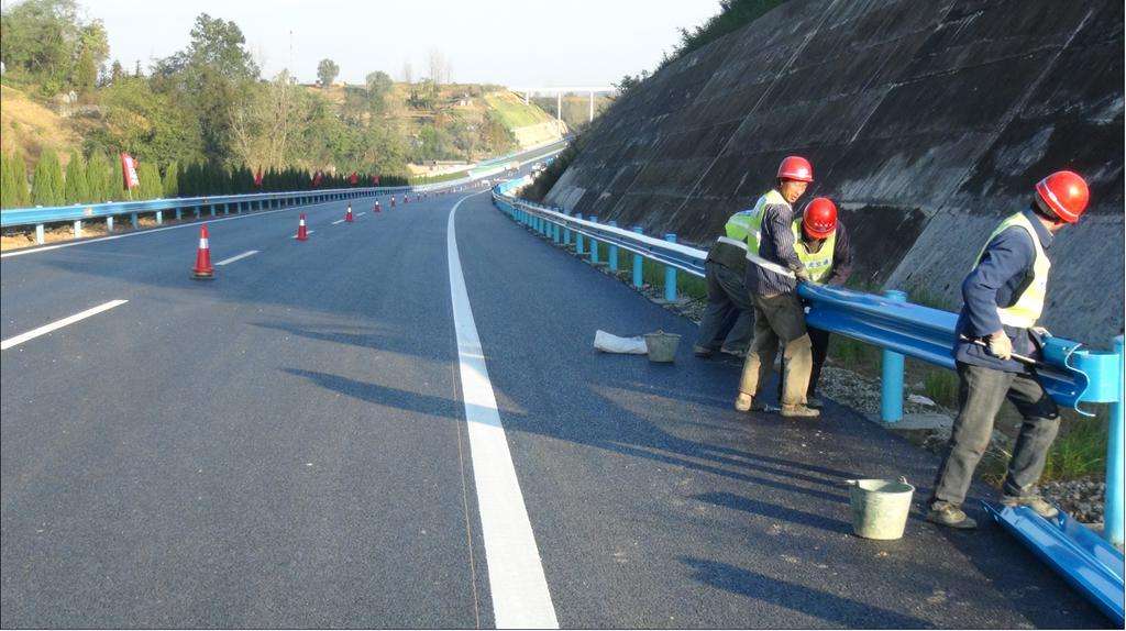 寧波公路護(hù)欄的主要功能有哪些？